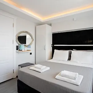 Hotel Carvan Turchia